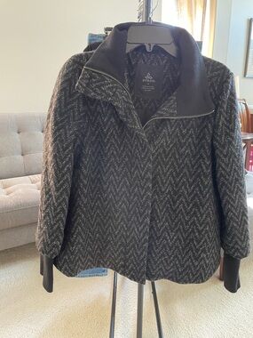 Prana Women's Black & Gray Chevron-Textured Zip Jacket XS